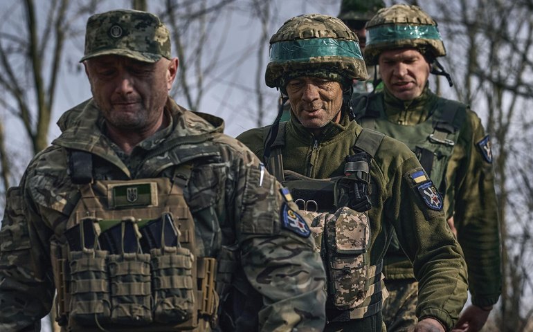 Ucrânia pode entrar em colapso 'em 1 mês' devido ao esgotamento, afirma analista militar