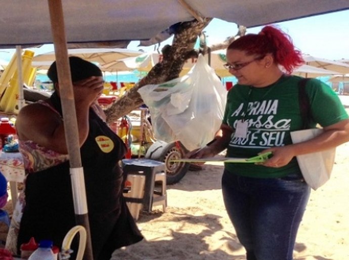 IMA premia comerciantes que mais contribuem com limpeza de praias