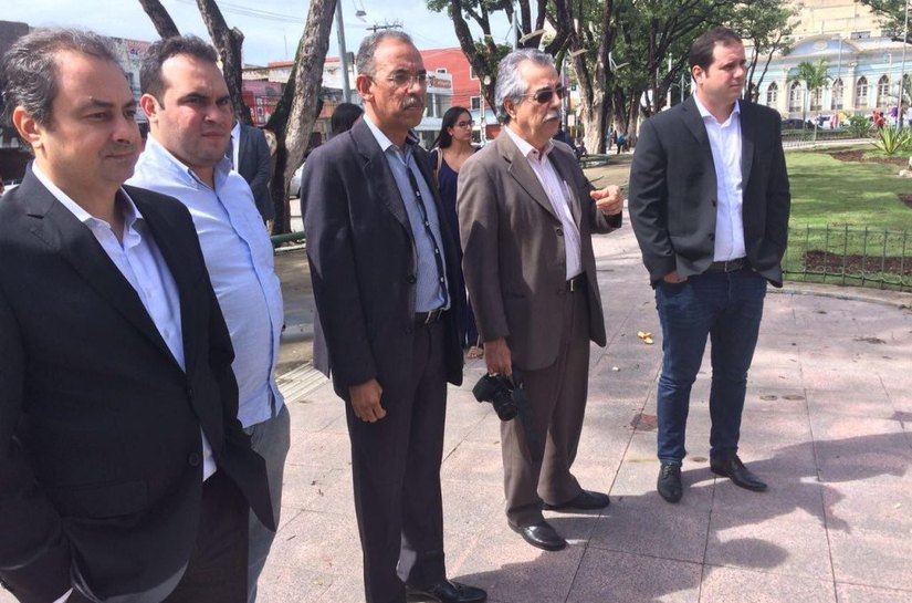 Prefeitura de Maceió e TJ discutem a revitalização da Praça Deodoro