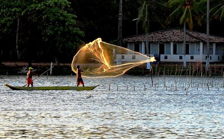 Estado fará parceria com Prefeitura de Pilar para revitalizar pesca na região