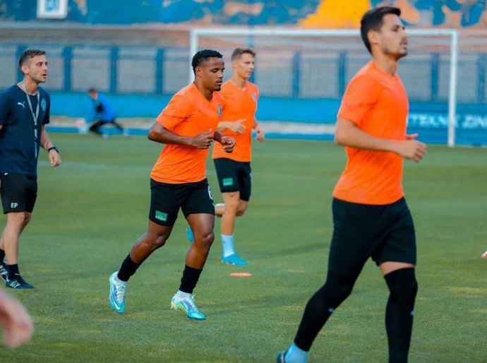 Jogador Café é mais um brasileiro que levará o nome de Alagoas na disputa da Liga dos Campeões da Europa