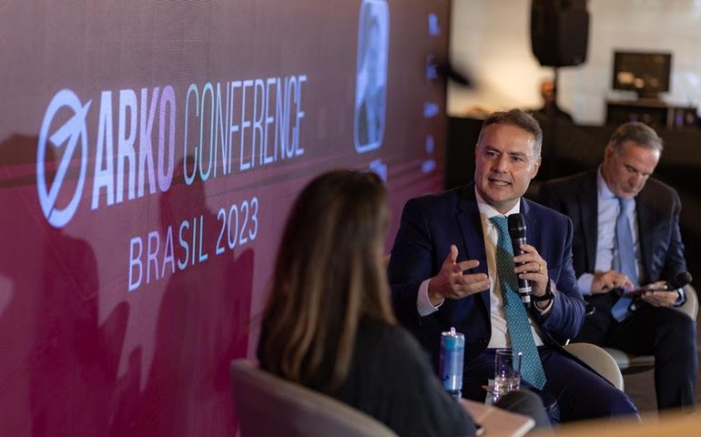 Renan: desafio é garantir investimentos necessários com baixa tarifa nas concessões rodoviárias