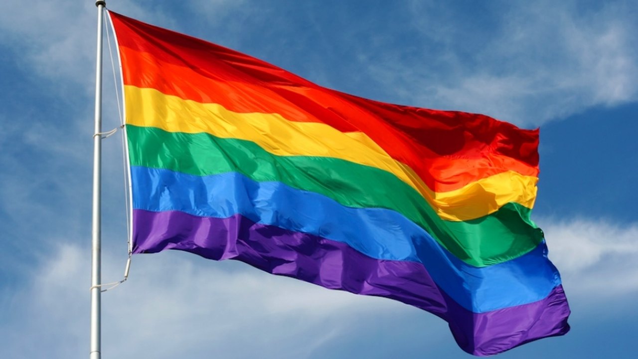 Parada do Orgulho LGBT+ virtual será transmitida em 16 canais no YouTube