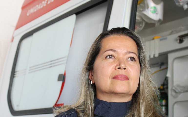 Samu: Atendimento a casos de Covid subiu 1.522% em abril, comparado com março