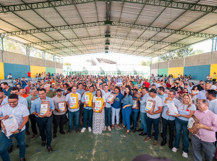 Paulo Dantas lança Planta Alagoas 2025 com meta de distribuir 650 toneladas de sementes