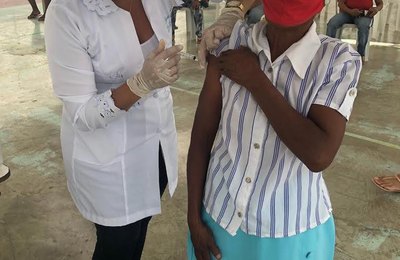 Saúde de Santana do Mundaú inicia vacinação do público com comorbidades e síndrome de down 