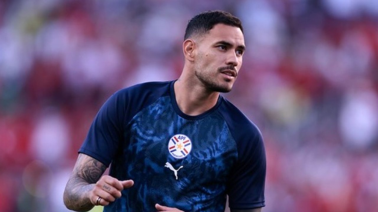 Internacional anuncia a contratação de Sanabria, centroavante paraguaio revelado pelo Barcelona
