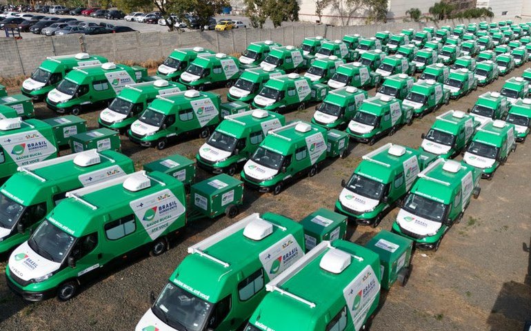 Alagoas recebe reforço na saúde bucal com 14 novas Unidades Odontológicas Móveis