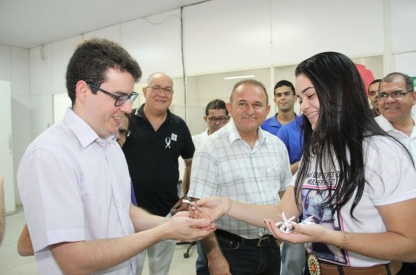 Laço Branco mobiliza Arapiraca contra a violência em mulheres