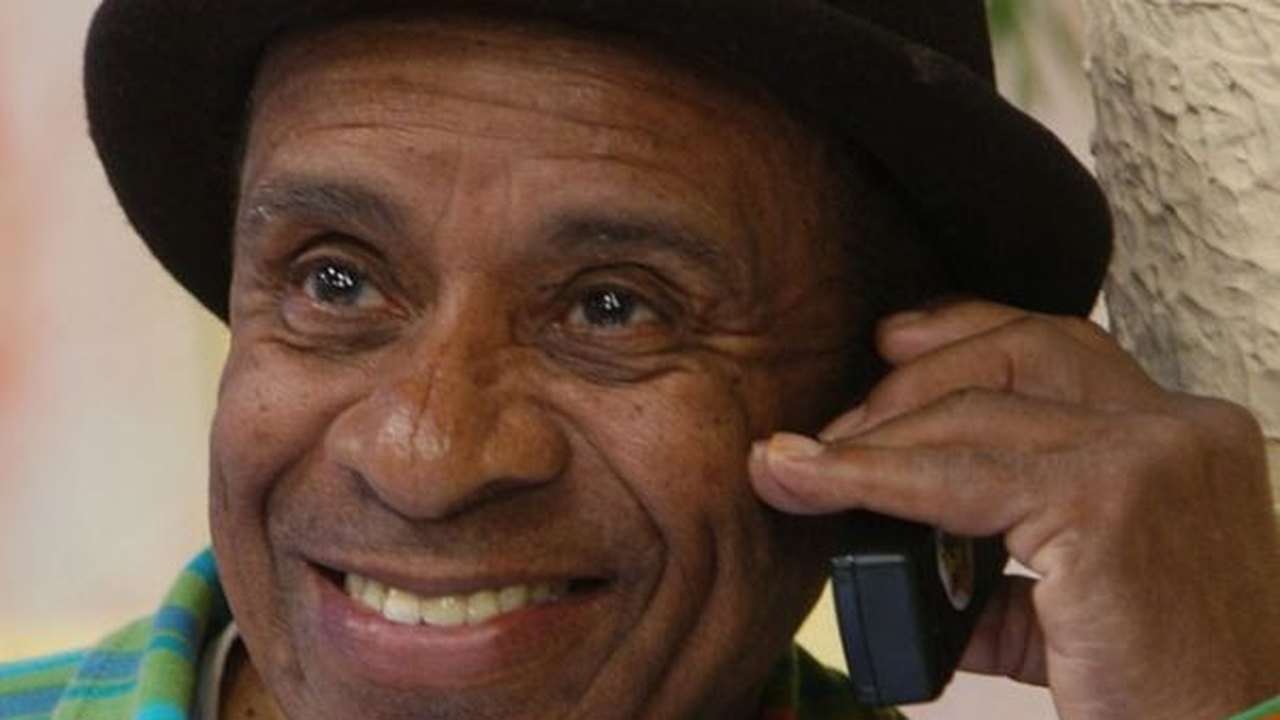Morre o humorista Canarinho aos 86 anos