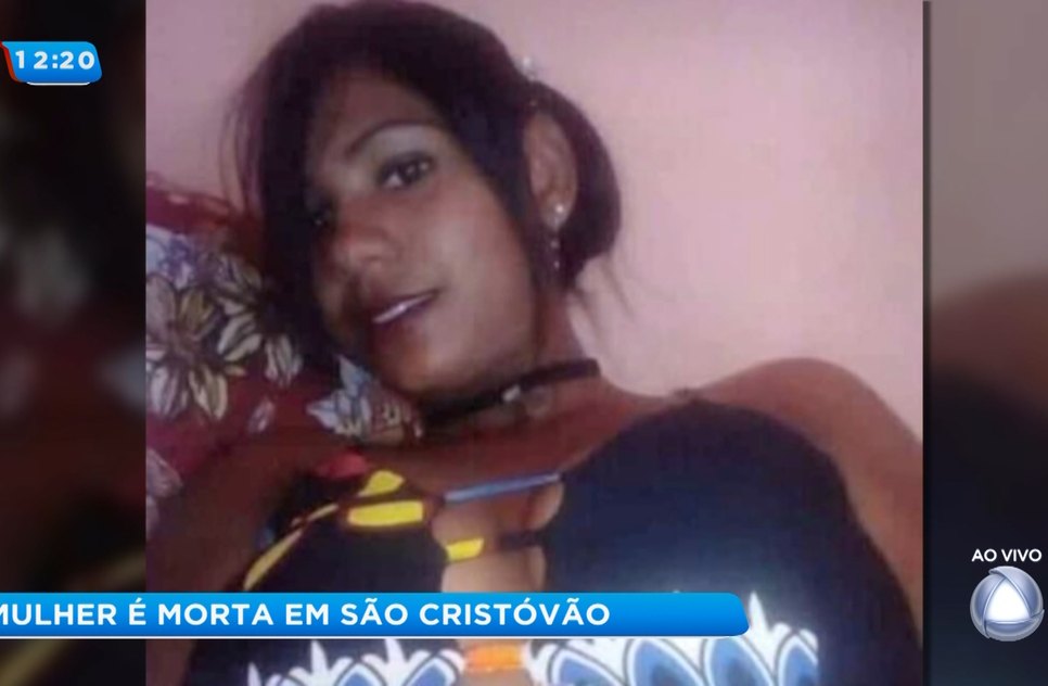 Mulher morta São Cristóvão