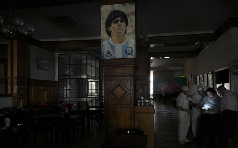 Apagão para Buenos Aires e deixa capital argentina sem luz