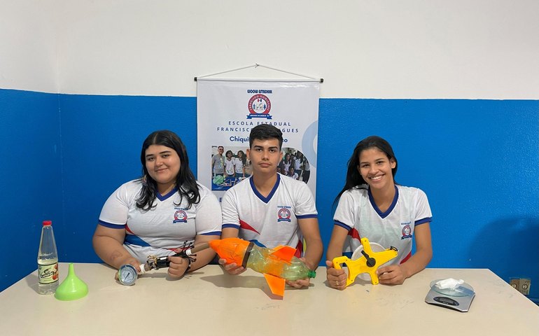 Escola estadual representa Alagoas na Jornada Brasileira de Foguetes, no Rio de Janeiro