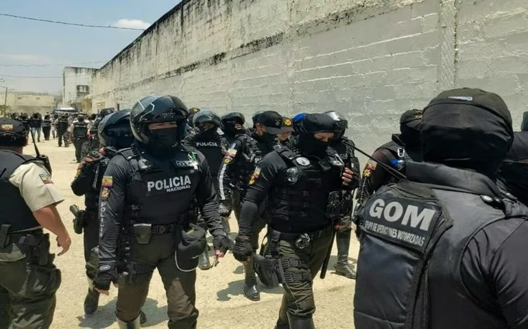 Quatro policiais são sequestrados no Equador após fuga de líder da maior facção criminosa do país