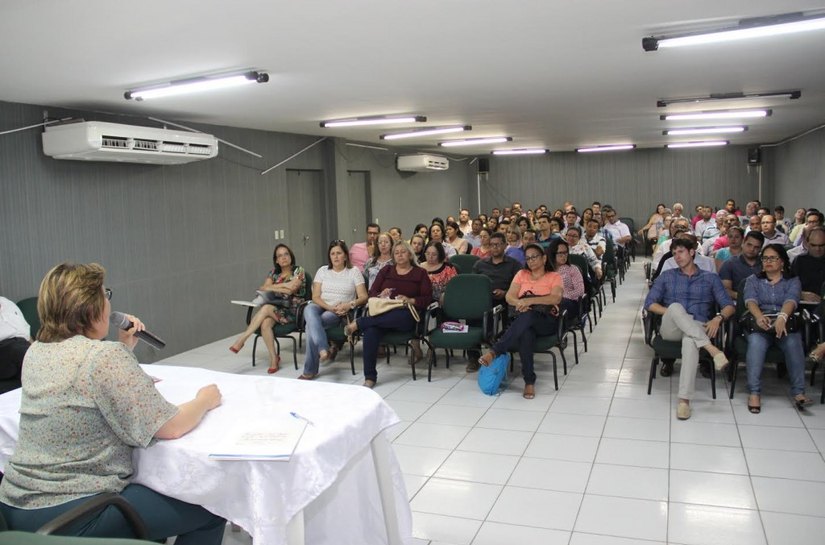 Célia inicia transição e anuncia programação para 92 anos da cidade