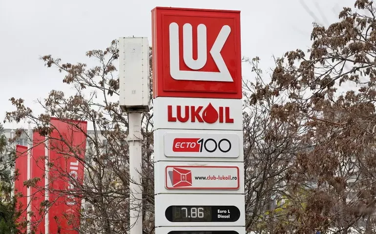 EUA suspendem parte de sanções contra petrolífera russa Lukoil