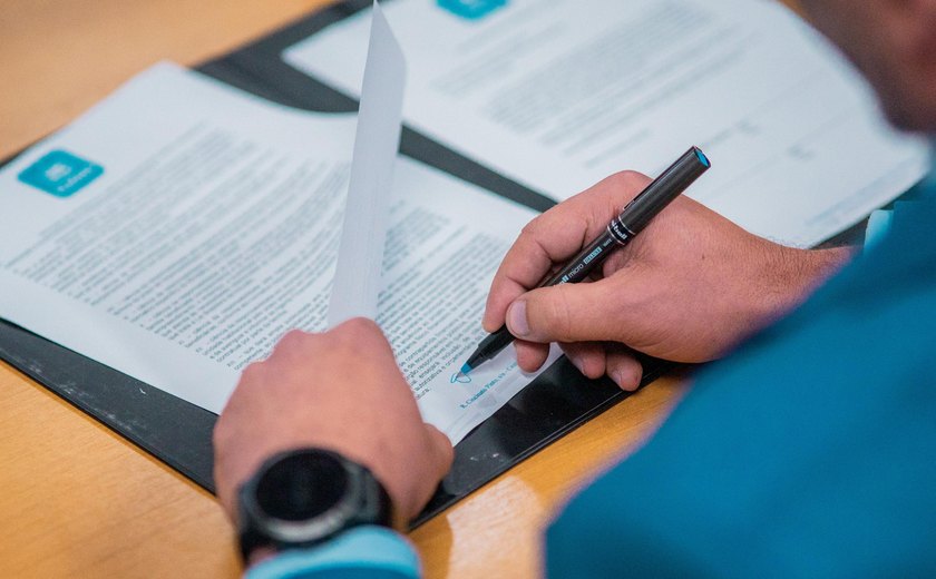 Governo de Alagoas assina propostas para nova etapa do Minha Casa Minha Vida