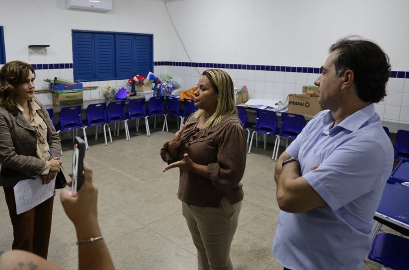 Fiscalização para melhoria da EJAI em Maceió: MPAL e DPE chegam à Escola Municipal Professor Antídio Vieira, no Trapiche da Barra