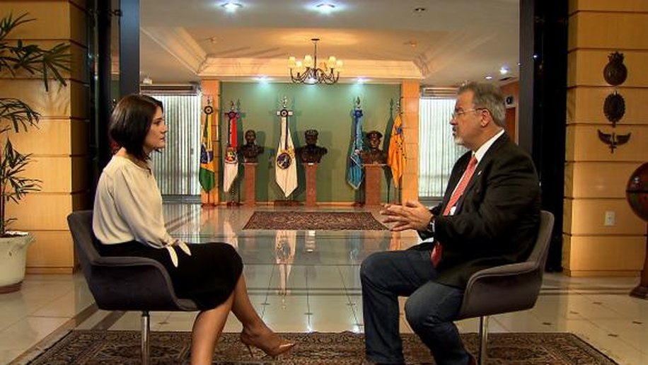 Ministro Raul Jungmann é o entrevistado do programa Conversa com Roseann Kennedy