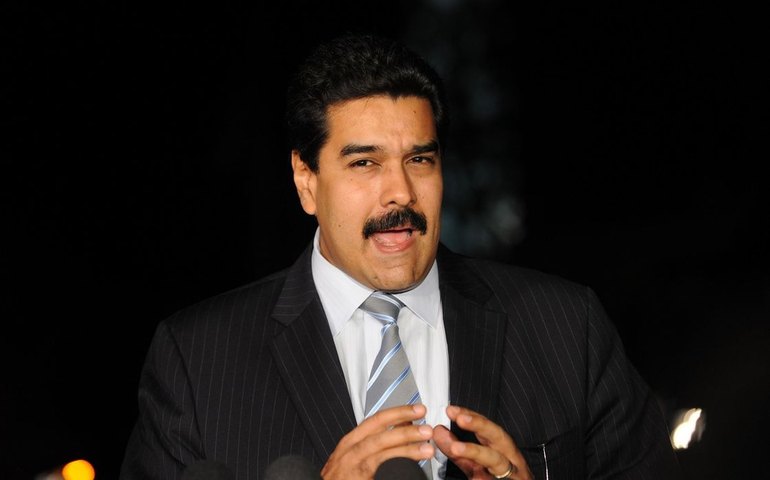 Bukele propõe troca de prisioneiros políticos por deportados venezuelanos com Maduro