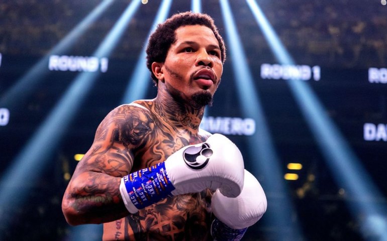 Boxeador campeão mundial é preso na Flórida após cometer violência doméstica