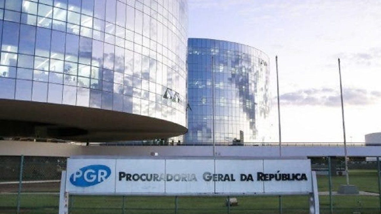 PGR diz que é contra transferência de Roberto Jefferson para hospital particular