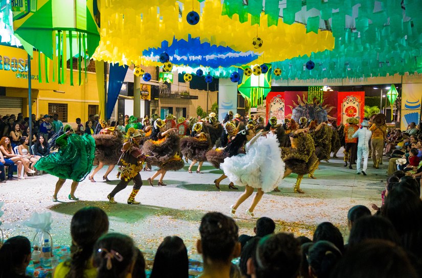 Abertura do Vila Forró Girau anima o público com festival de tradições juninas, quadrilhas, homenagens e premiações