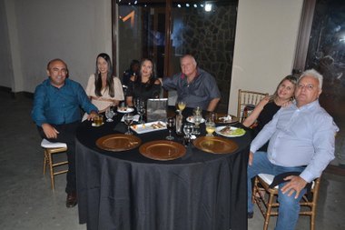 DSC_3456-(Copy).jpg