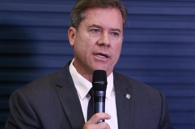 Marx Beltrão defende redução da maioridade penal, lamenta retirada do tema da PEC da Segurança e cobra coragem do Congresso