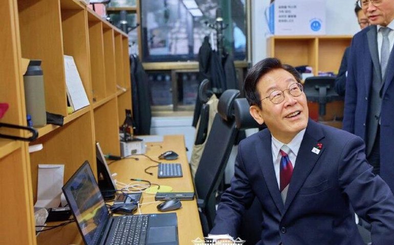 Presidente sul-coreano prevê melhora nas relações com a Rússia