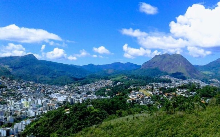 Professor desaparecido na Urca: novas pistas indicam que idoso pode estar em situação de rua no Centro do Rio, diz família