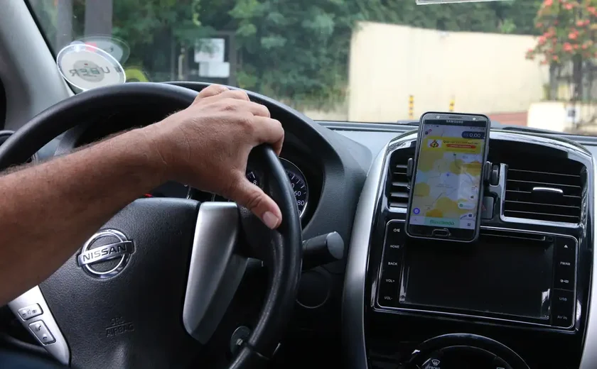 Projeto de Lei regula trabalho de motoristas de aplicativos