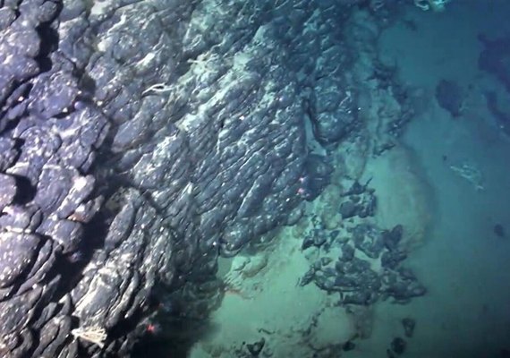 Brasil luta por ilha submarina com terras raras, mas precisa convencer ONU que pode defender área