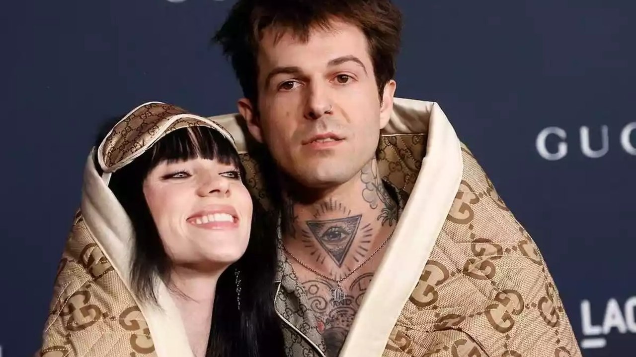 Billie Eilish e Jesse Rutherford terminam namoro após menos de um ano, diz assessor