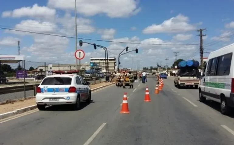 Ex-deputado Ismael Pereira volta a apelar a construção de passarelas ao longo da Avenida José Alexandre