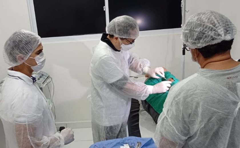 Prefeitura de Piranhas e Ufal realizam cirurgias para remoção de tumores de pele