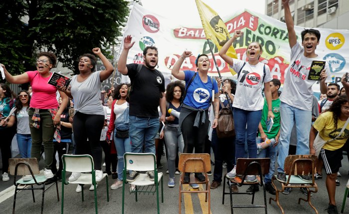 TRF1 mantém bloqueio de verbas de universidades federais