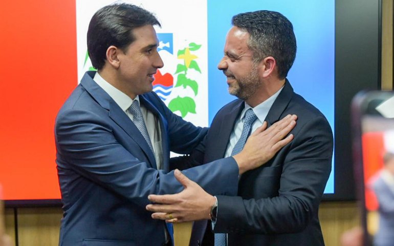 Paulo Dantas recebe ministro Silvio Costa para apresentar obras do aeroporto de Maragogi e outros investimentos aeroviários