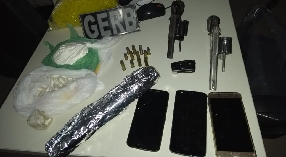 prisão quadrilha rouba carro