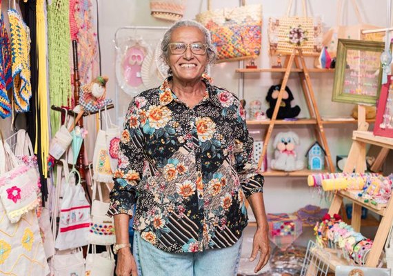 6ª edição da Feira Itinerante da Economia Solidária movimenta praia da Pajuçara