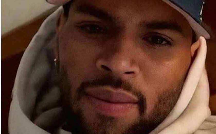 Chris Brown é investigado após mulher acusá-lo de agressão, diz site