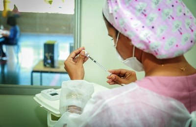 Secretaria de Saúde de Penedo informa antecipação da dose da vacina Pfizer