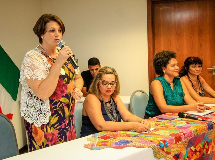 Projeto Portas Abertas para a Inclusão 2016 conclui formação