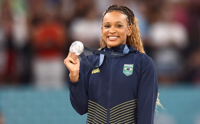 Rebeca Andrade explica por que não tentou 1080º inédito para tirar ouro de Biles em Paris-2024