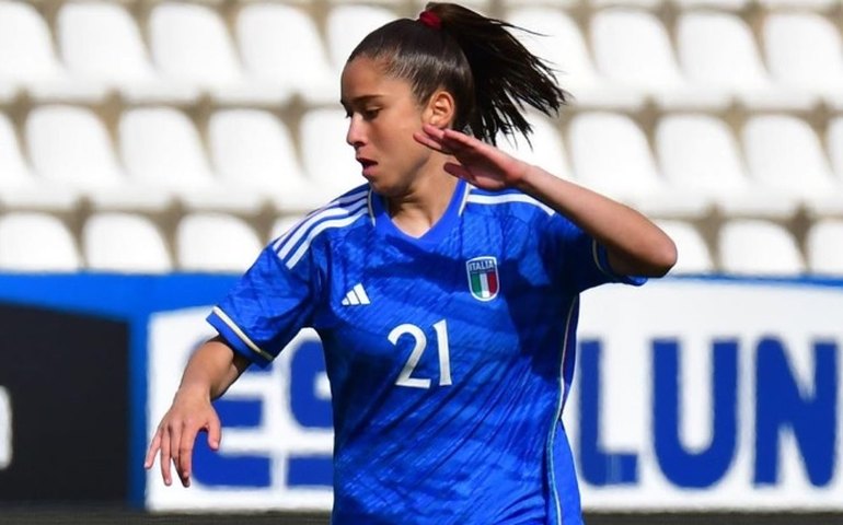 Conheça 'Pequena Messi', italiana mais jovem a ser titular em uma Copa do Mundo Feminina