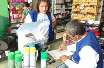 Procon Alagoas autua mais de 30 estabelecimentos na Região Norte