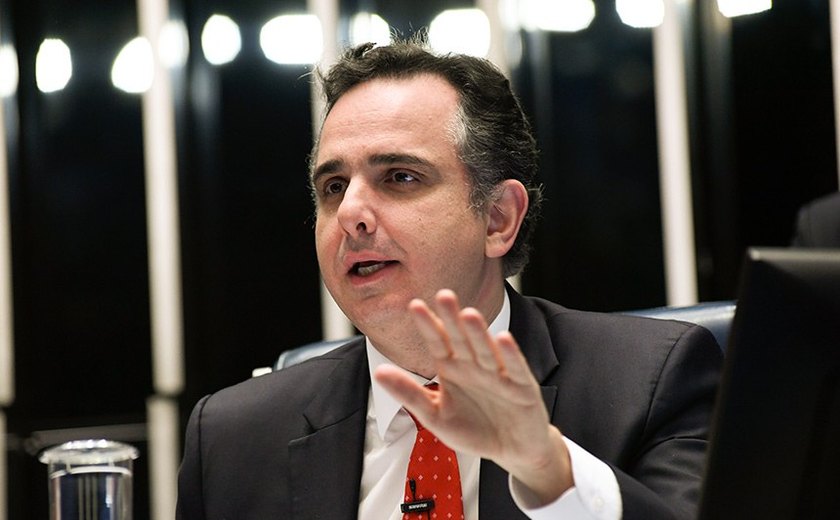 Pacheco se reúne com governadores e deve protocolar projeto da dívida dos estados