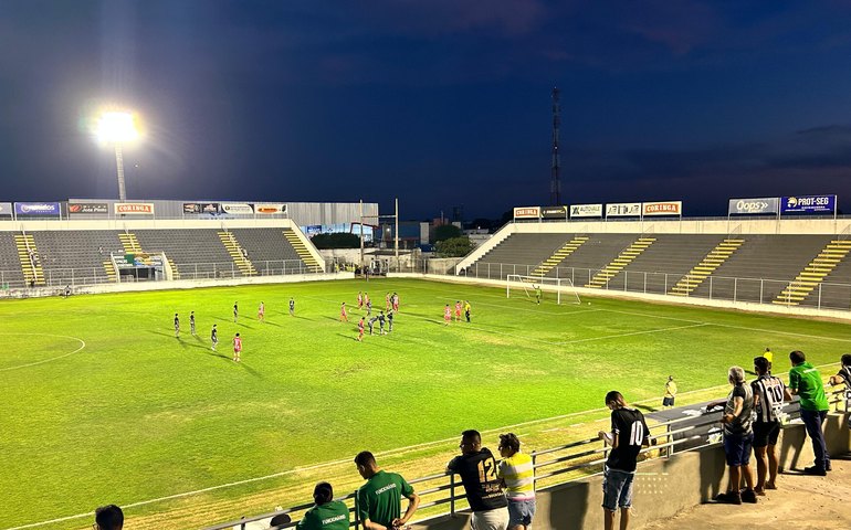 ASA vence jogo-treino contra a Liga Penedense, em Arapiraca