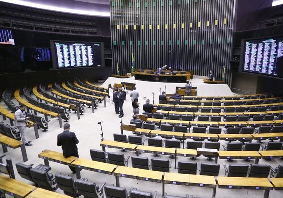 Deputados aprovam regime de urgência para três projetos de lei