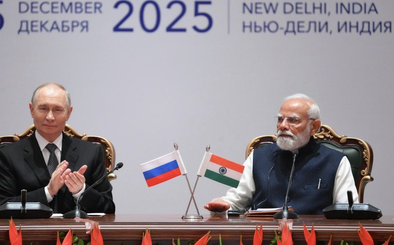 Disposição da Índia em comprar petróleo russo demonstra autonomia estratégica, diz especialista